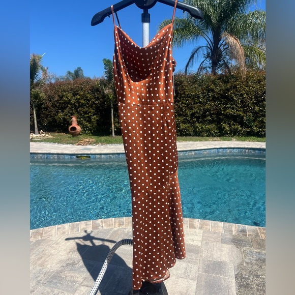 J.O.A. Dresses & Skirts - J.O.A. Rust Brown Polka Dot Slip Dress NWT size small